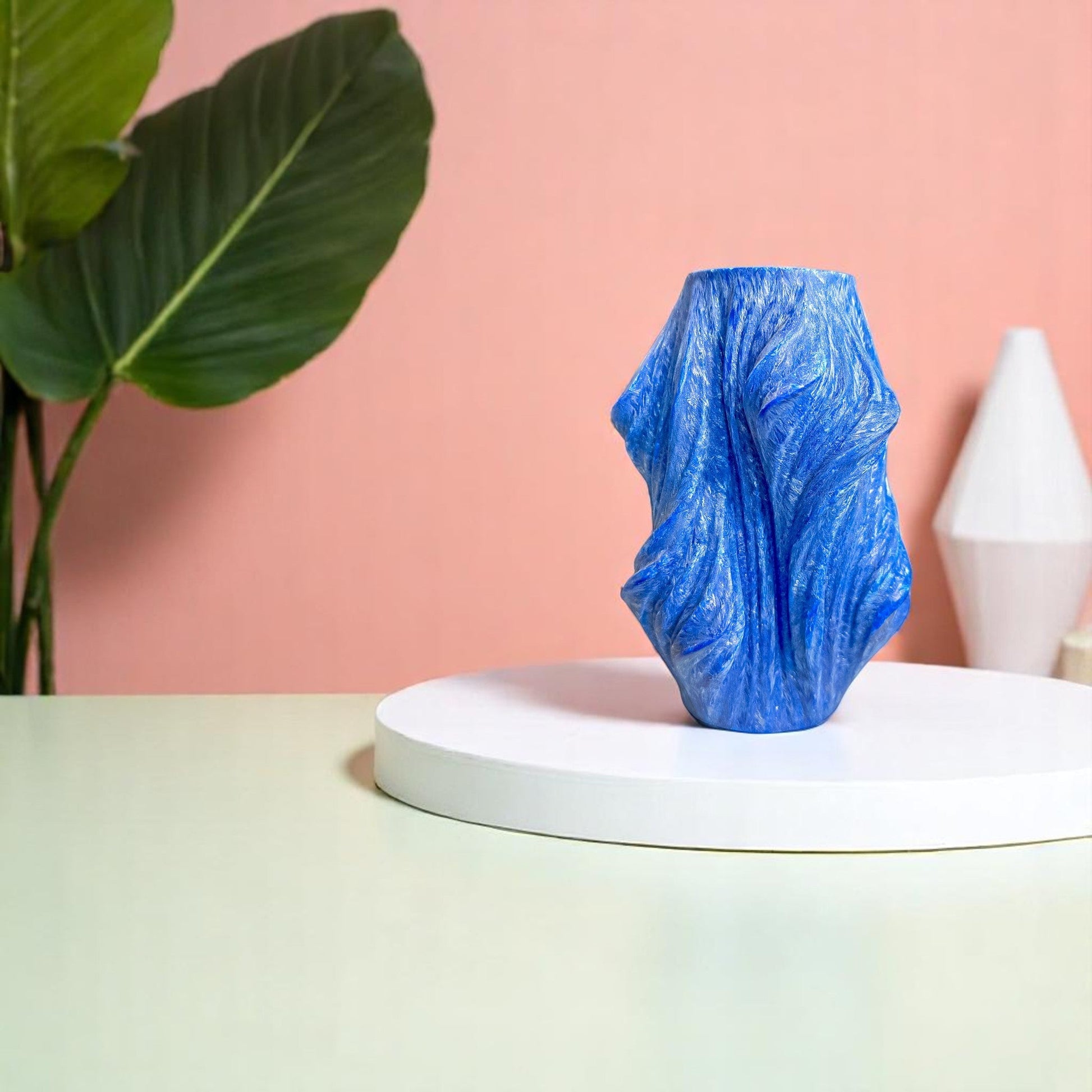 Veil Candle, Deep Ocean, Patchouli (Small)