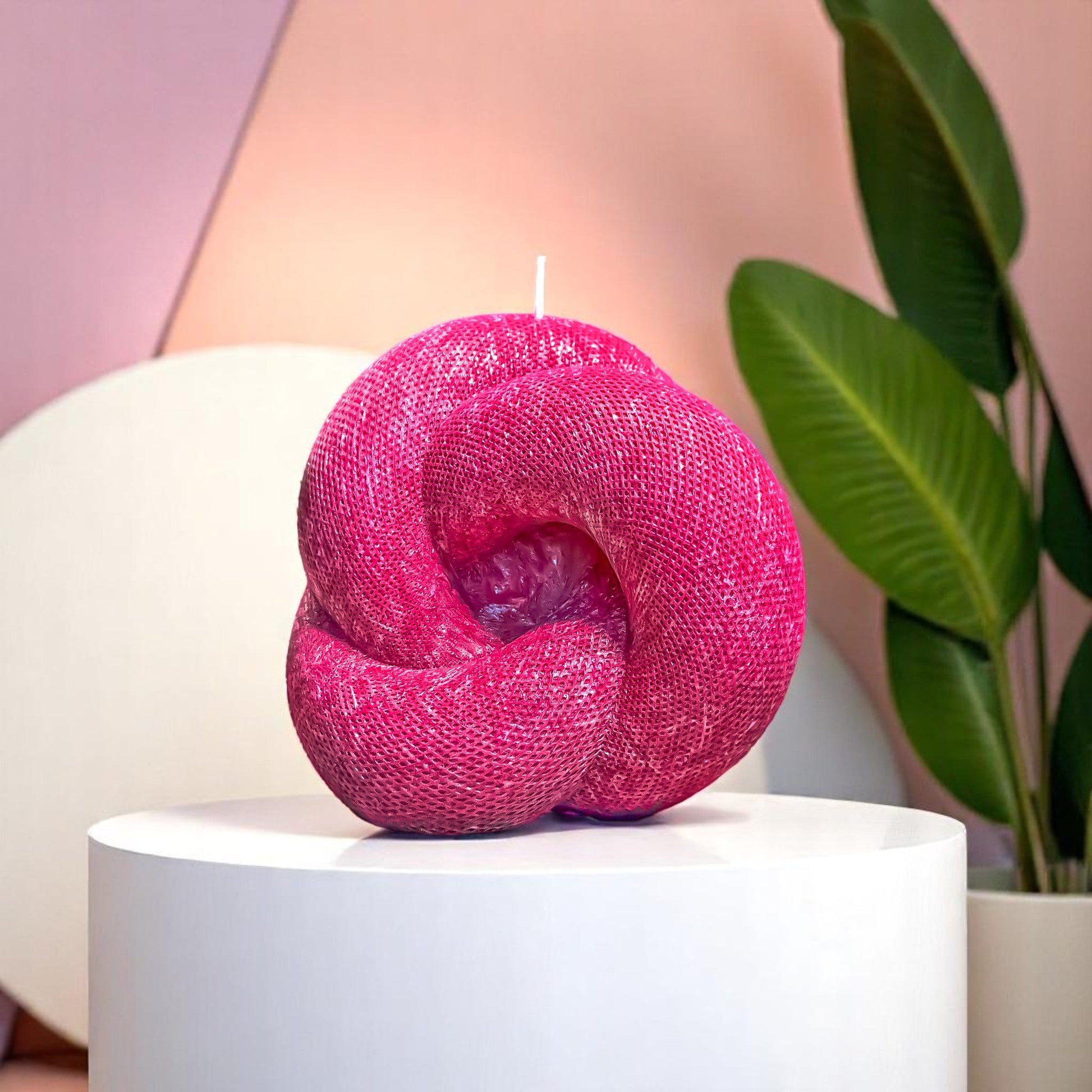 Knot Candle, Merlot Glow, Lavender