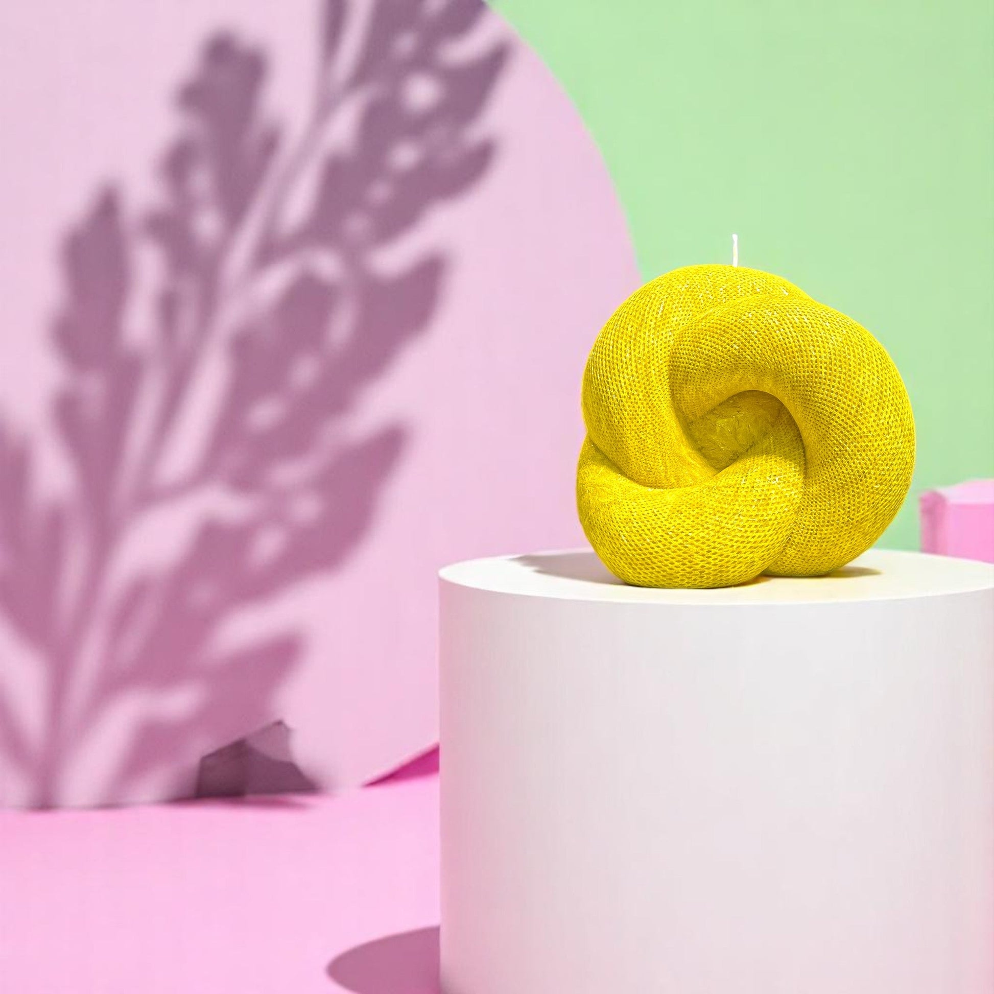 Knot Candle, Yellow Cherry, Brandy Cherry