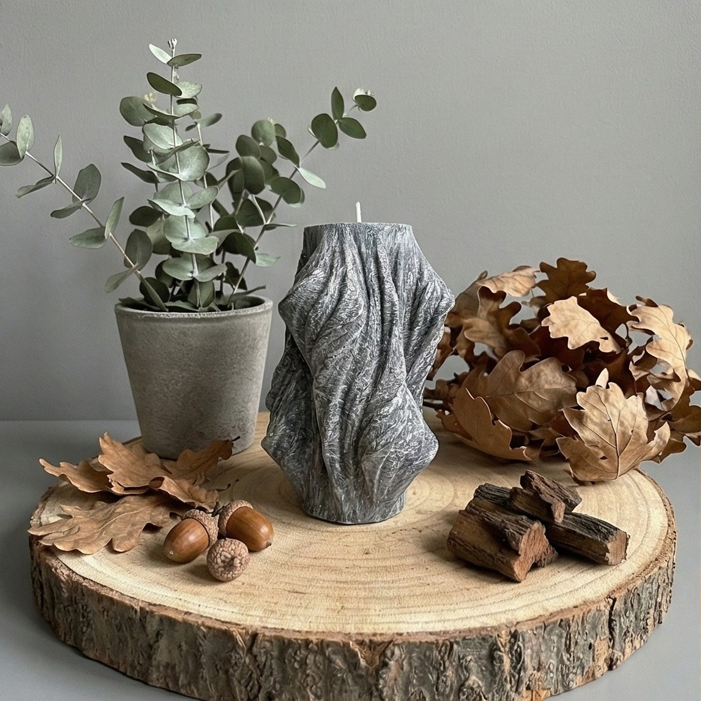 Veil Candle, Wet Stone, Eucalyptus (Large)