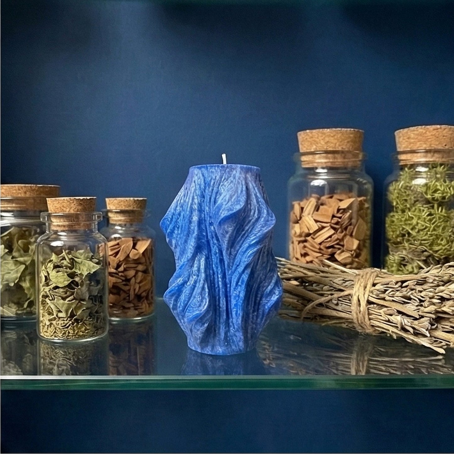 Veil Candle, Deep Ocean, Patchouli (Large)