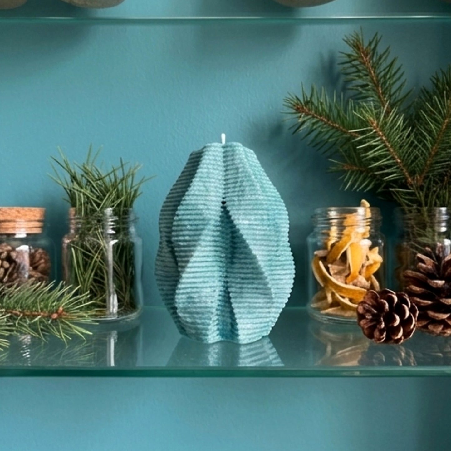 Blossom Candle, Emerald Forest, Leaves