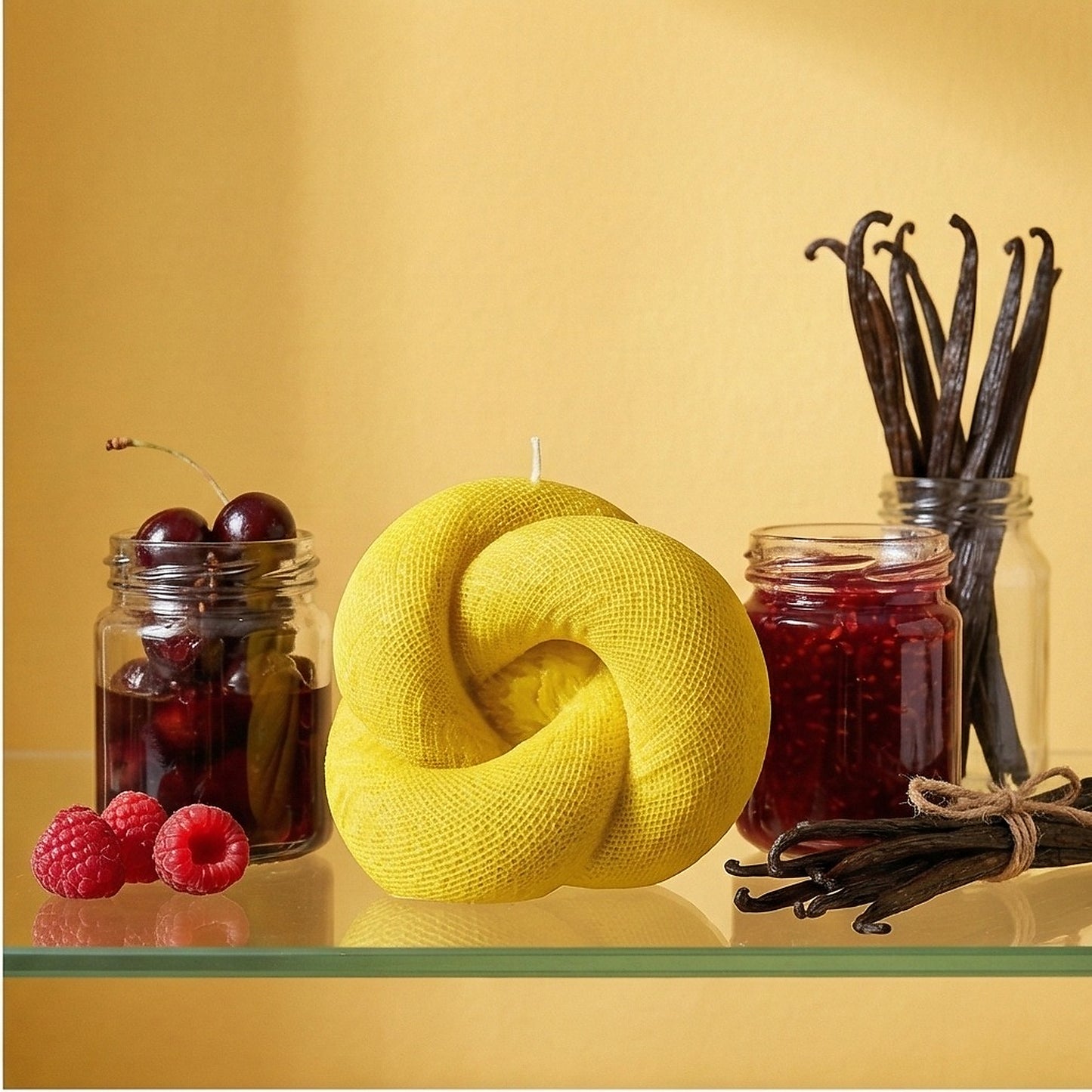 Knot Candle, Yellow Cherry, Brandy Cherry